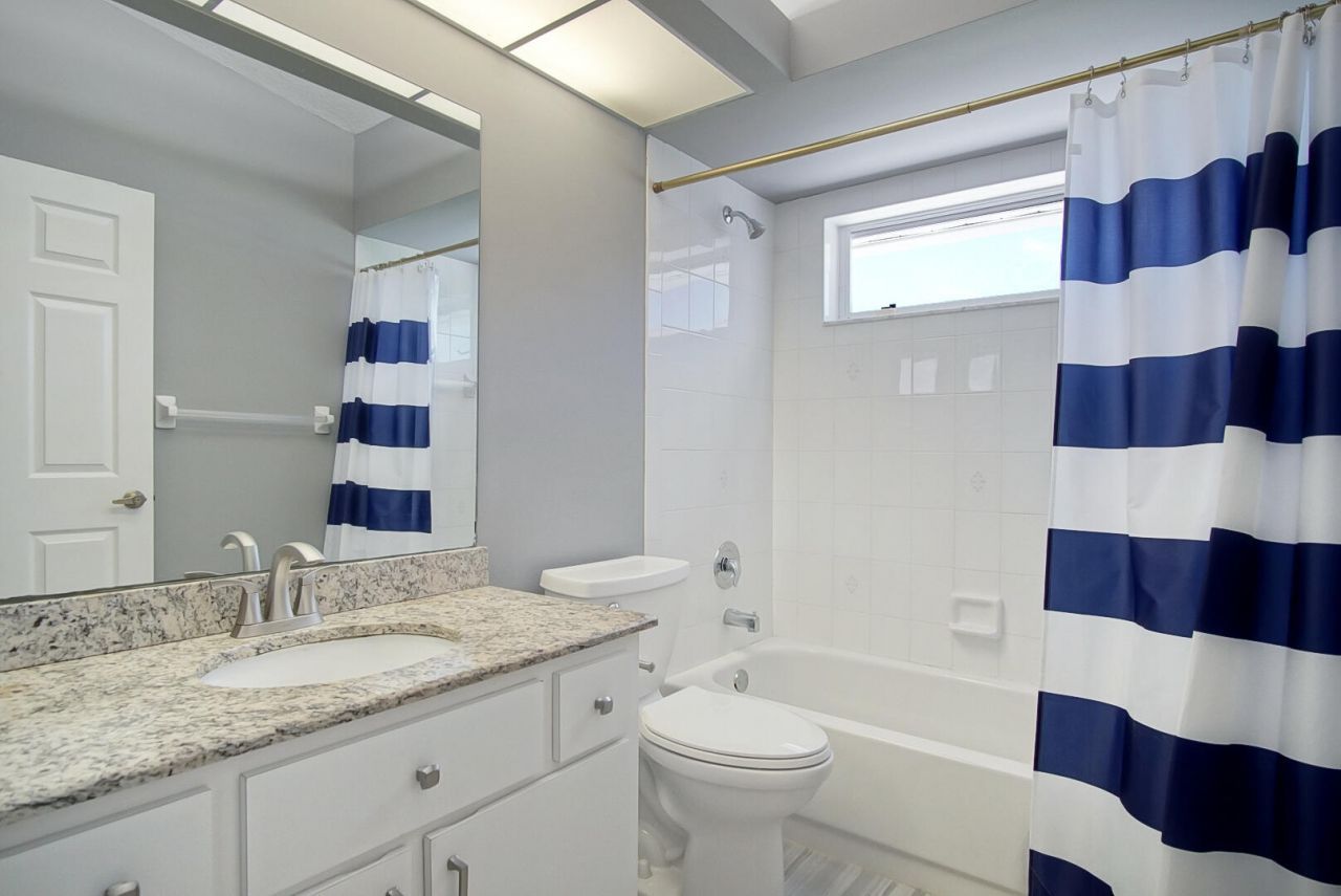 6800 NW Hogate Circle, Port Saint Lucie, FL 34983 Photo