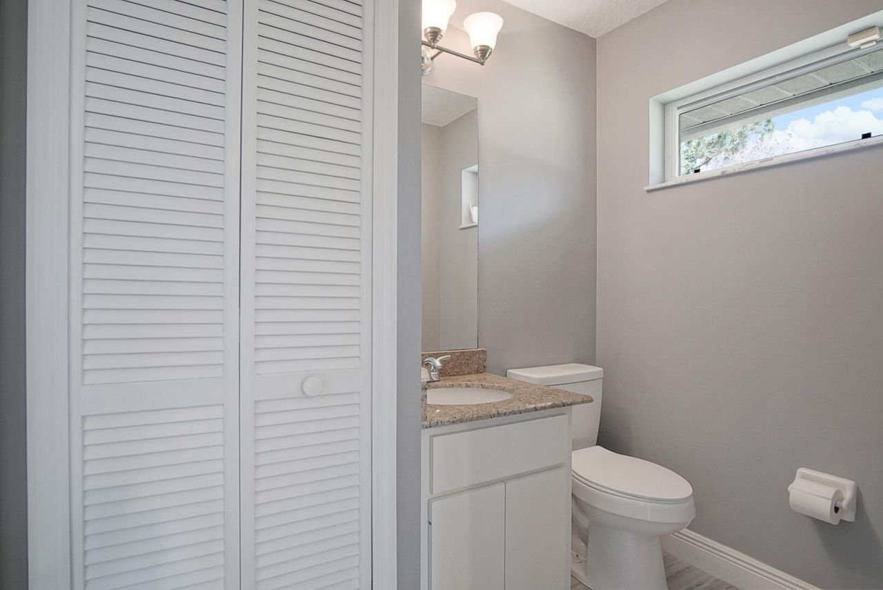 6800 NW Hogate Circle, Port Saint Lucie, FL 34983 Photo