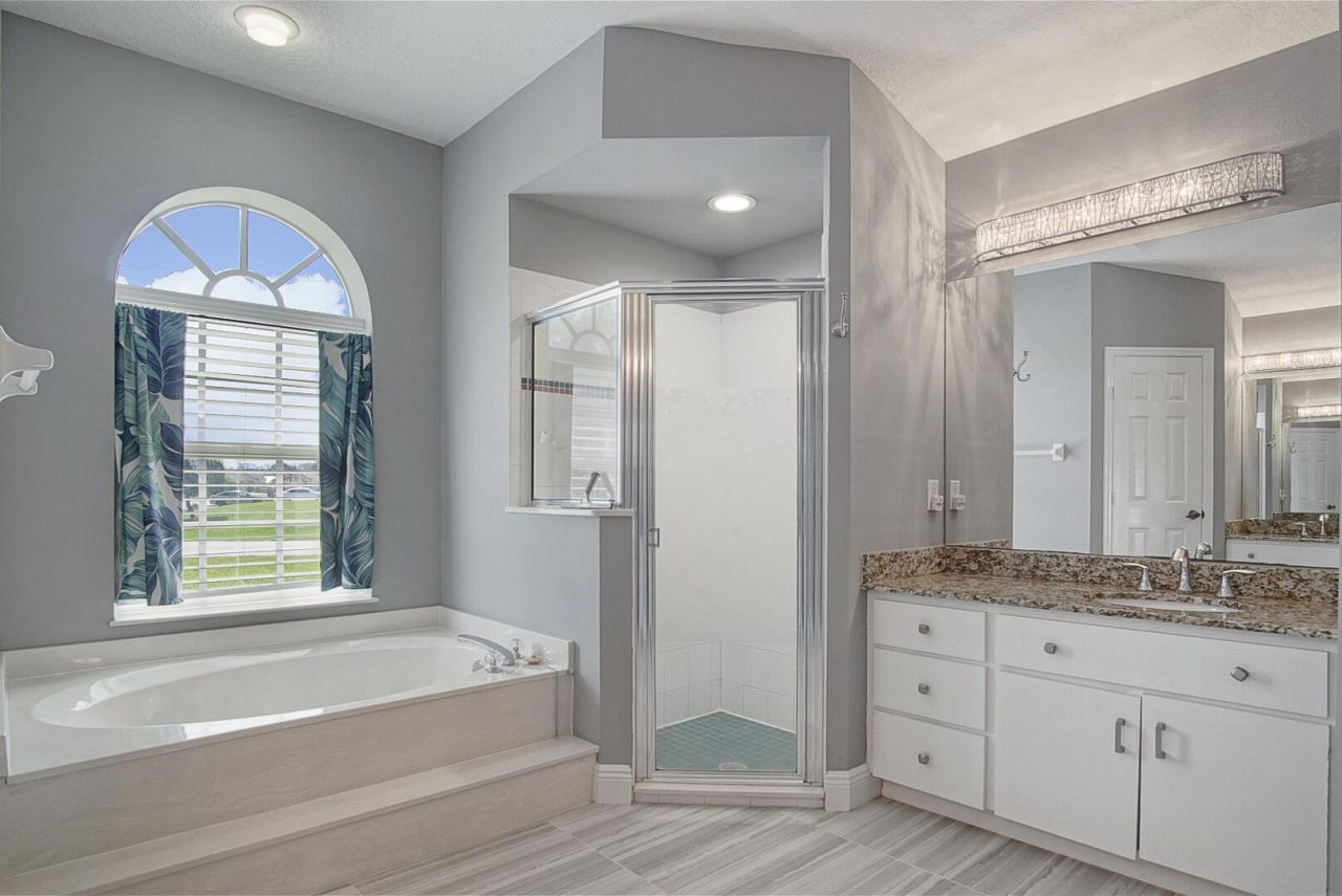 6800 NW Hogate Circle, Port Saint Lucie, FL 34983 Photo