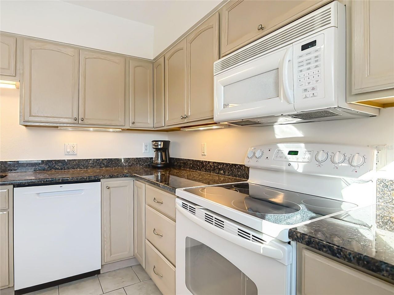 547 N Atlantic Avenue , Unit 23, New Smyrna Beach, FL 32169 Photo