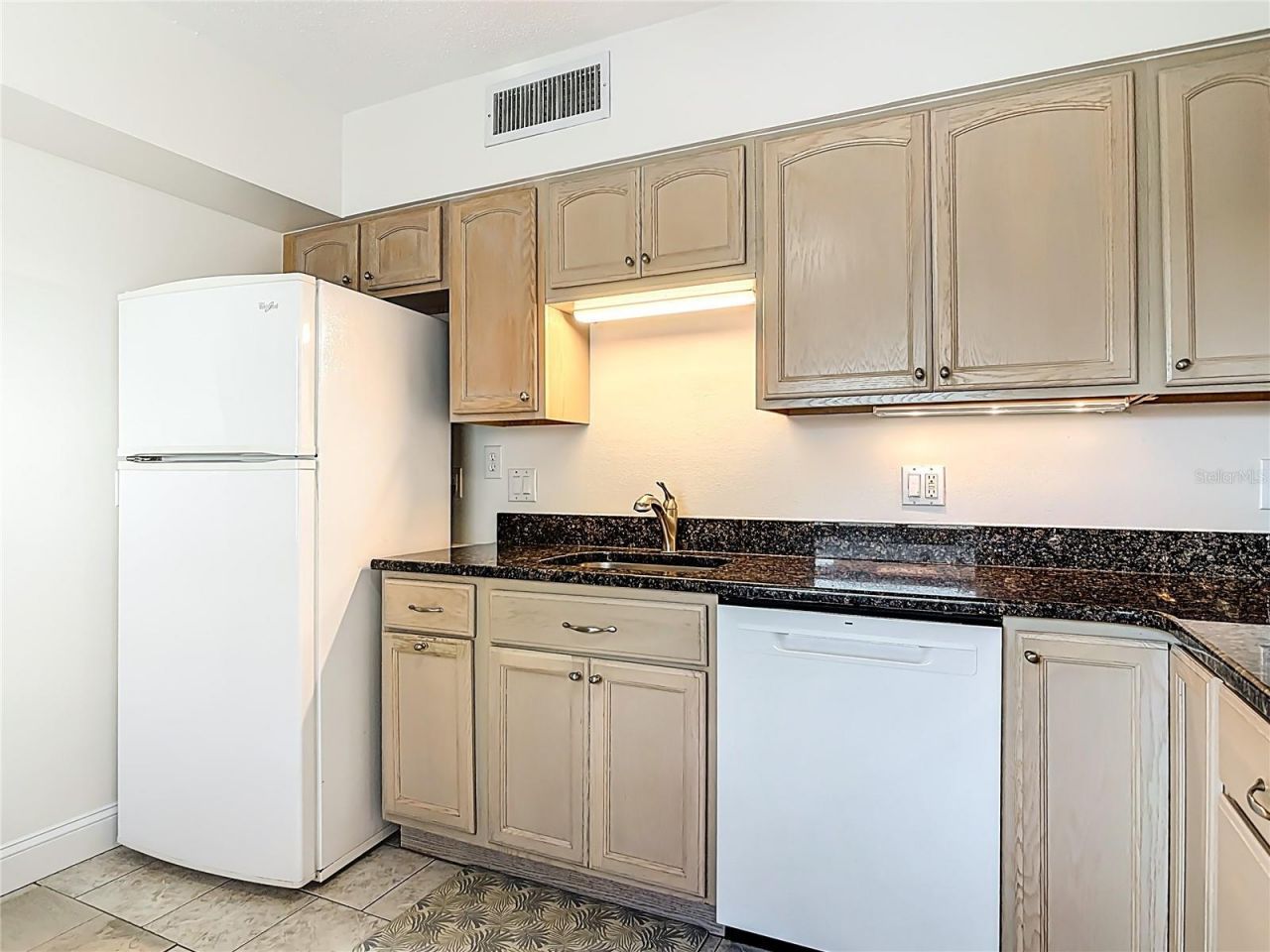 547 N Atlantic Avenue , Unit 23, New Smyrna Beach, FL 32169 Photo