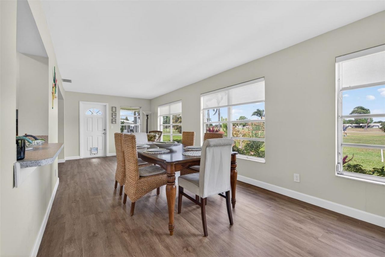 9697 41st Street N, Pinellas Park, FL 33782 Photo