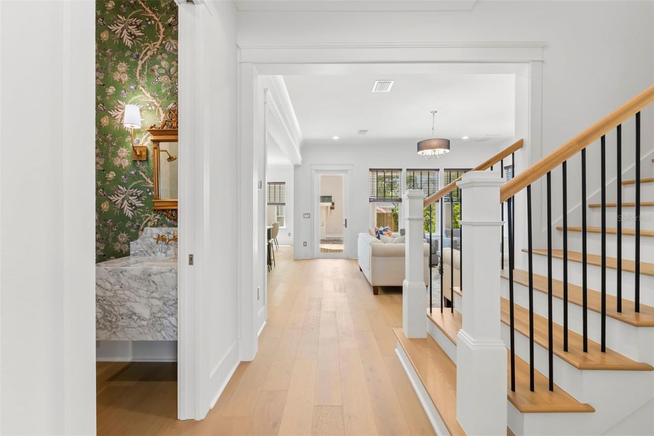 1038 26th Avenue N, Saint Petersburg, FL 33703 Photo