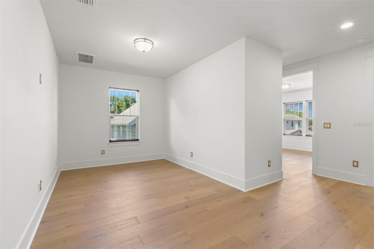 1038 26th Avenue N, Saint Petersburg, FL 33703 Photo