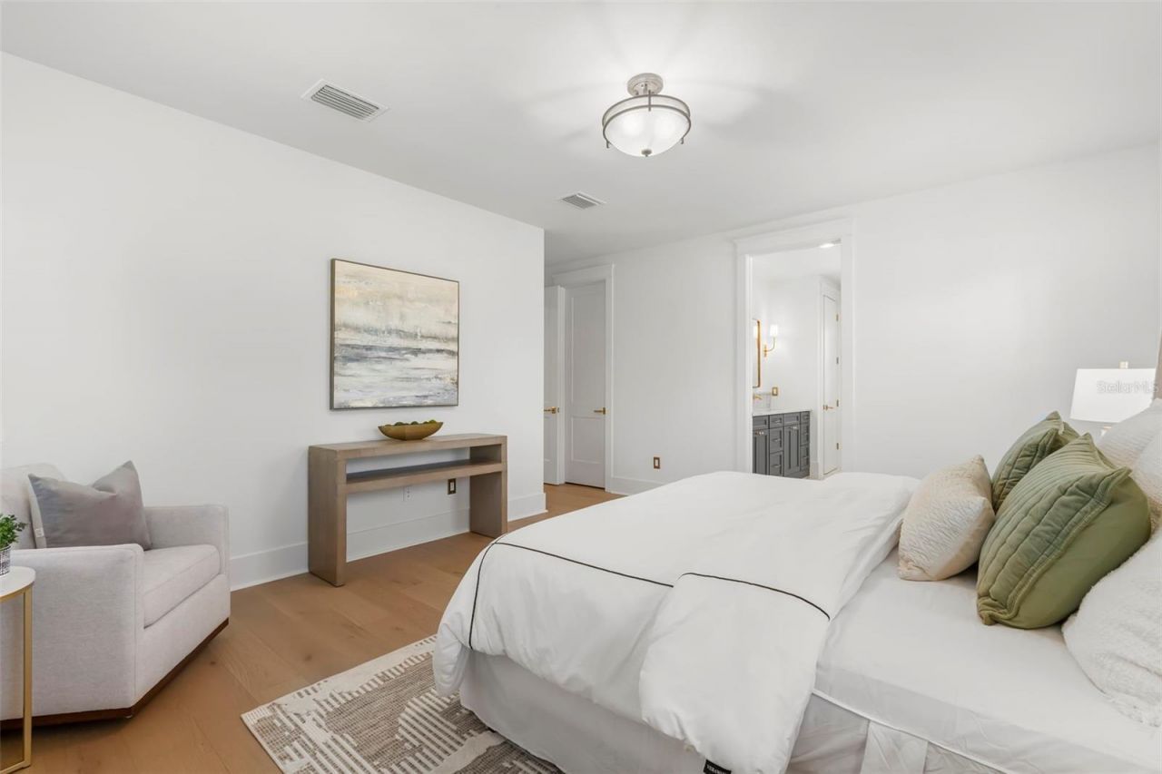 1038 26th Avenue N, Saint Petersburg, FL 33703 Photo