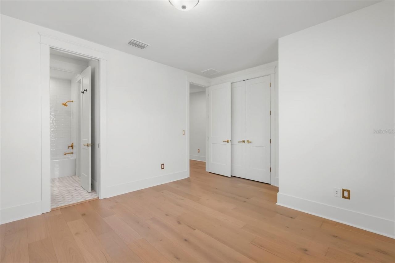 1038 26th Avenue N, Saint Petersburg, FL 33703 Photo