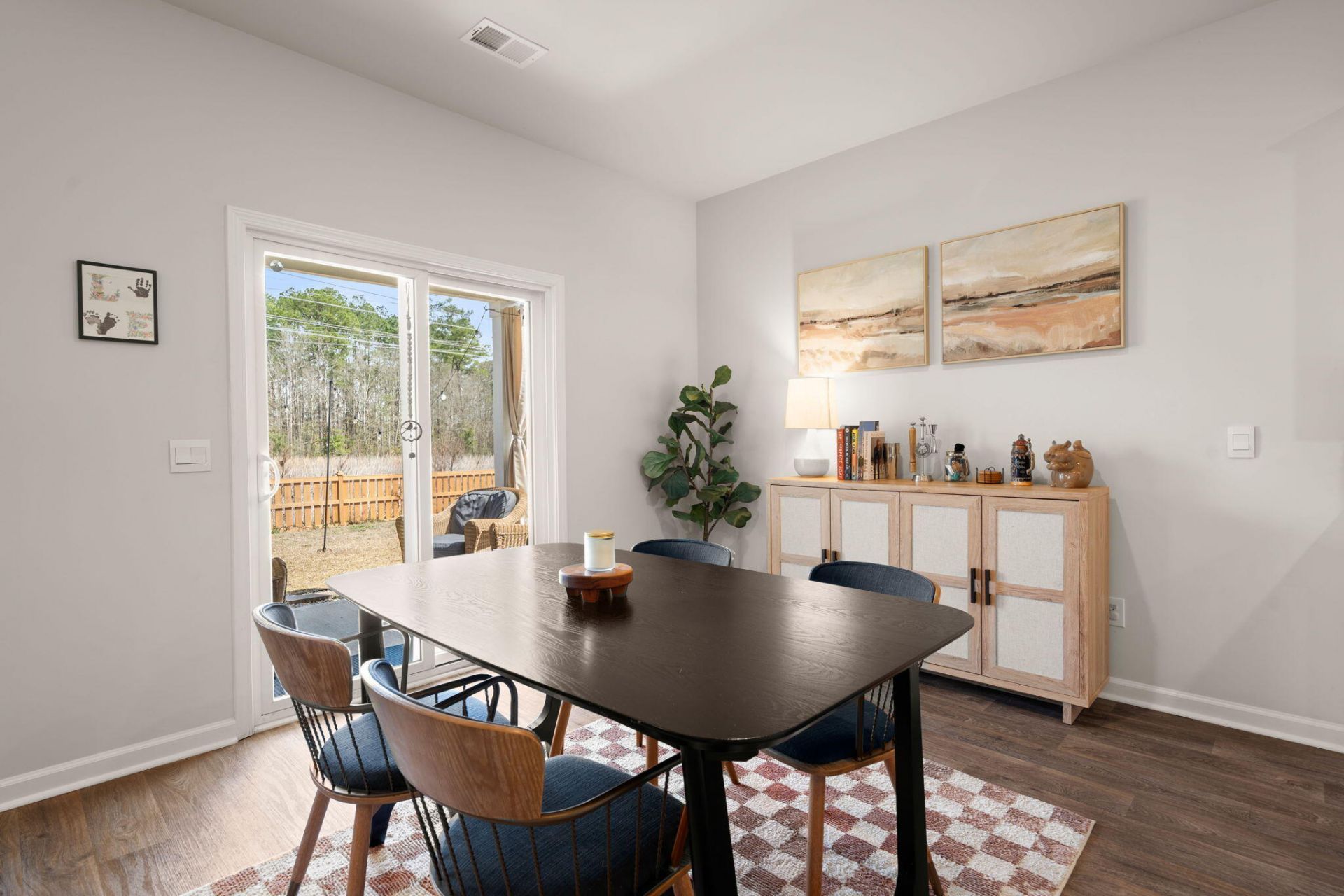 1041 Peridote Way Photo 12