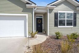 1041 Peridote Way photo 4