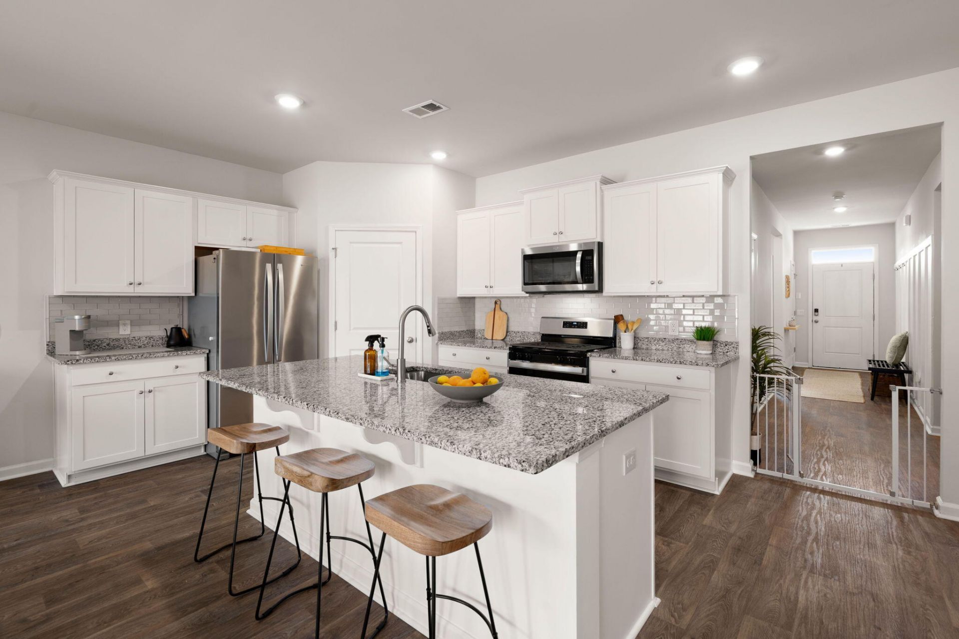 1041 Peridote Way Photo 7