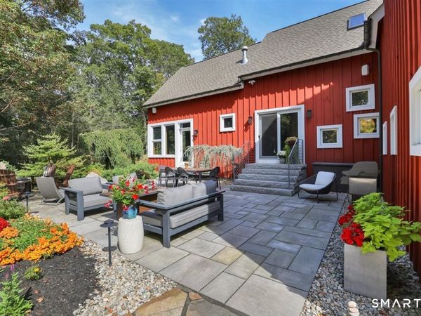 84 Hollister, Avon, CT 06001