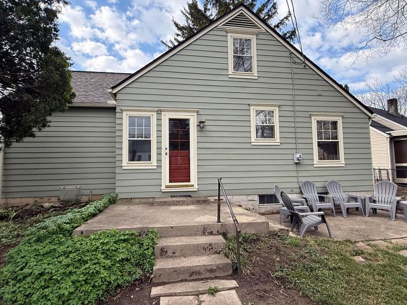 978 Chambers Circle , Columbus, OH 43212 Photo 3