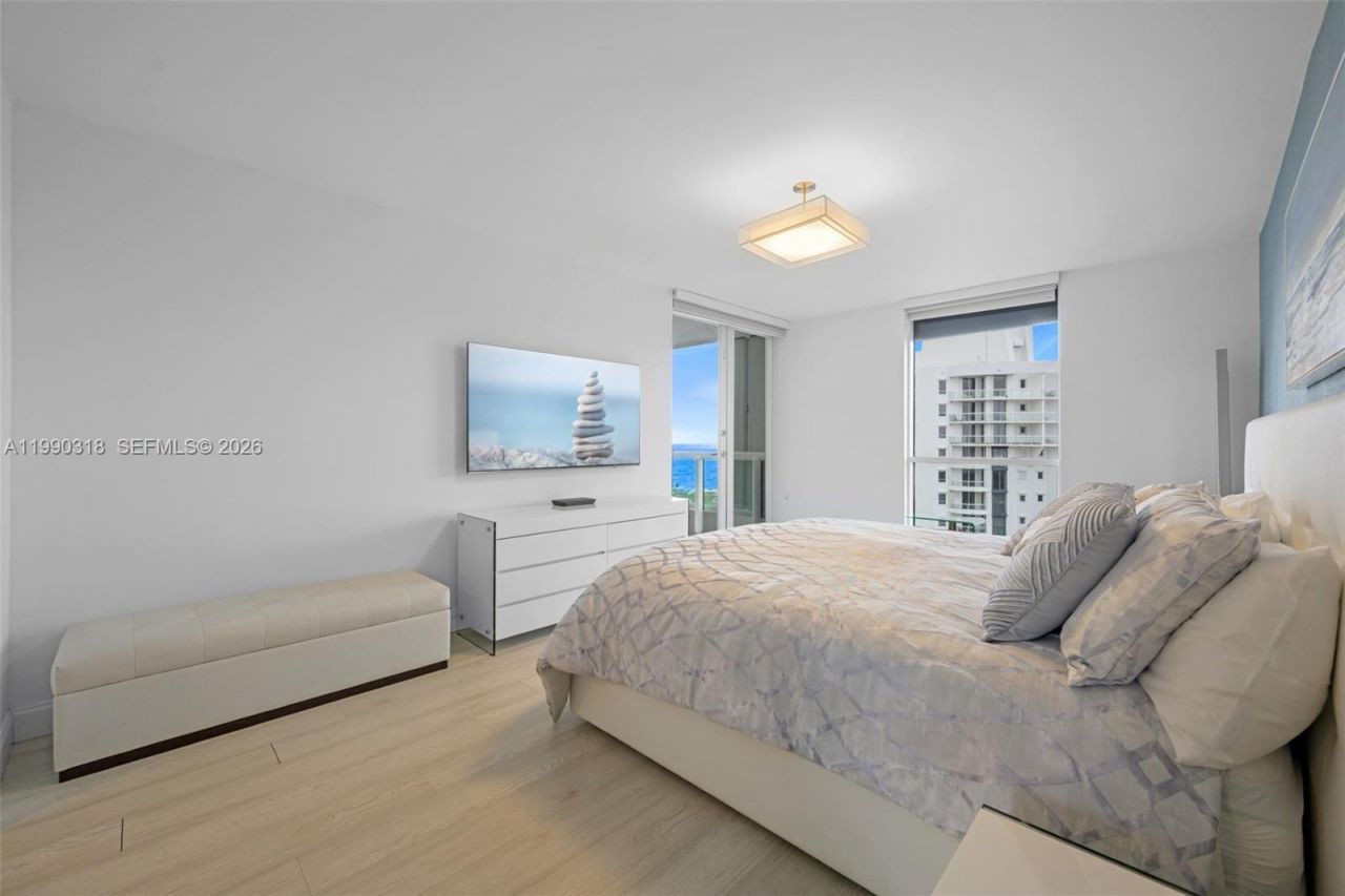 21055 Yacht Club Dr, Unit 3002, Aventura, FL 33180 Photo