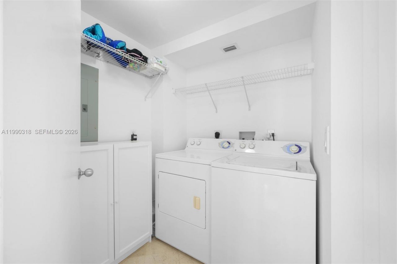21055 Yacht Club Dr, Unit 3002, Aventura, FL 33180 Photo