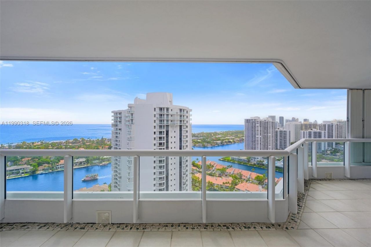 21055 Yacht Club Dr, Unit 3002, Aventura, FL 33180 Photo