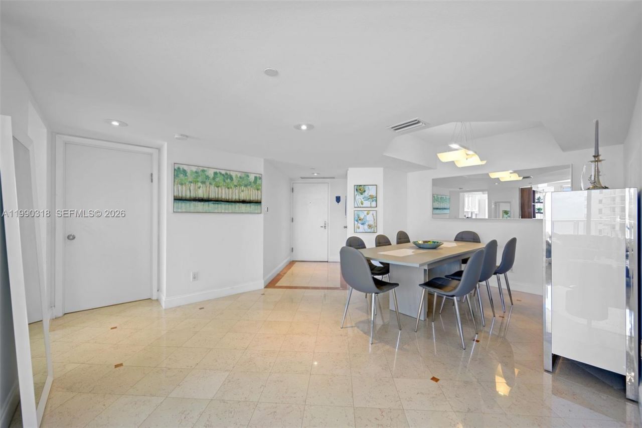 21055 Yacht Club Dr, Unit 3002, Aventura, FL 33180 Photo