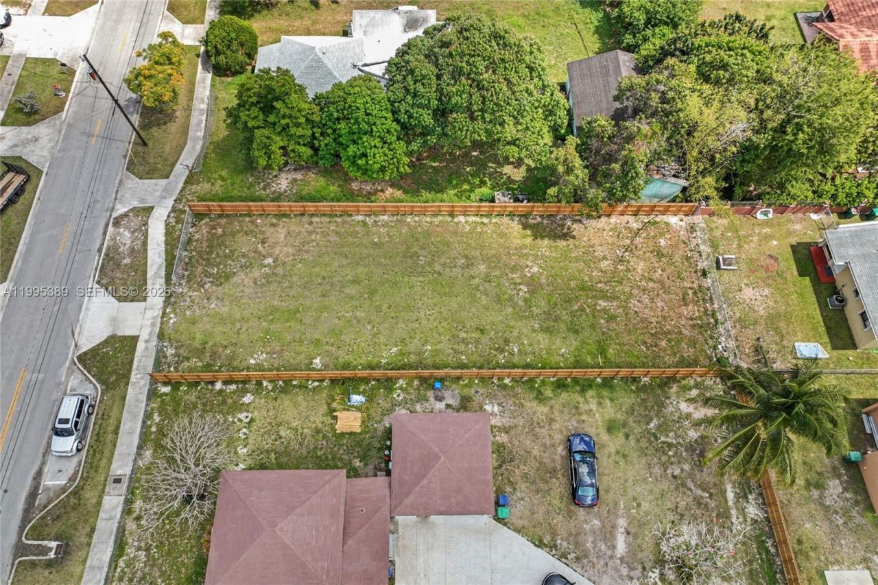 Nw 2 , Florida City, FL 33034 Photo