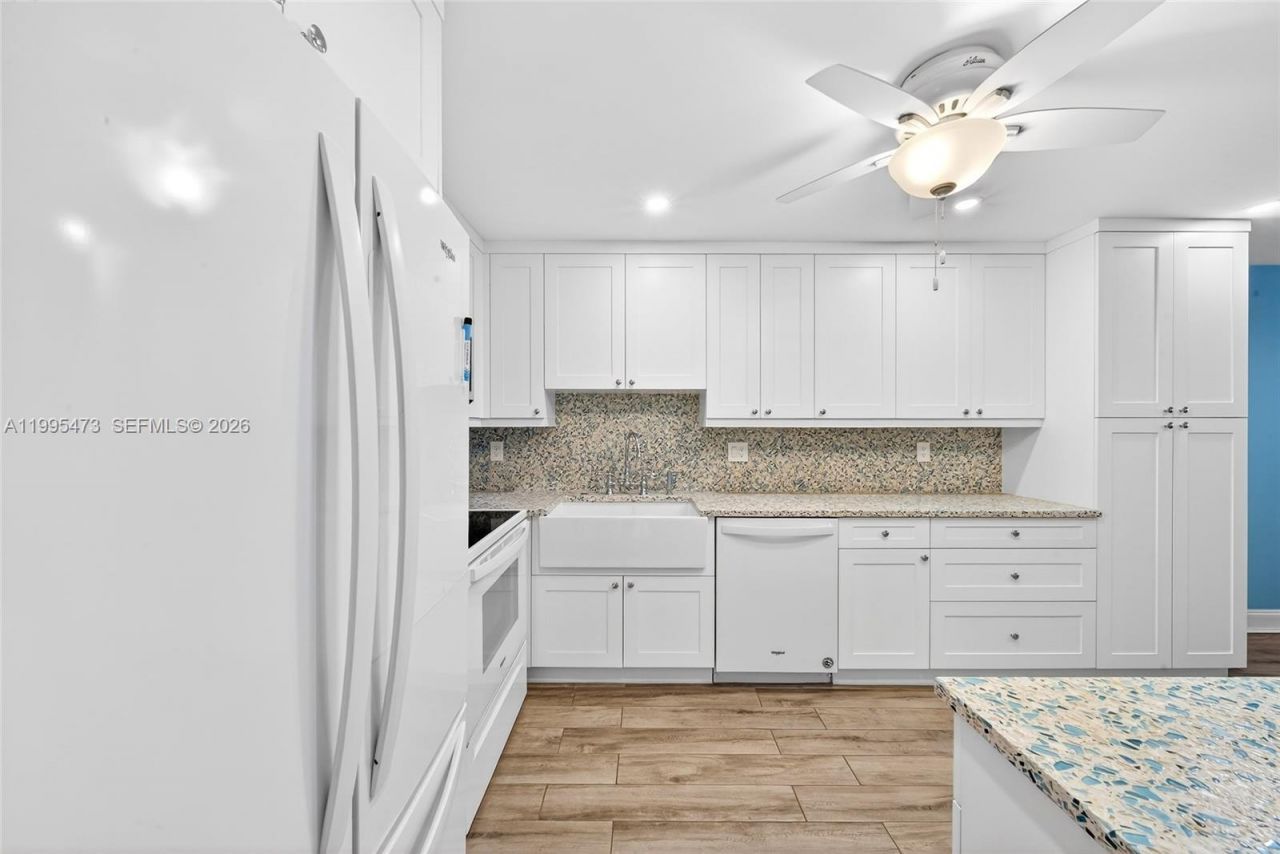 2301 S Ocean Dr, Unit 2302, Hollywood, FL 33019 Photo