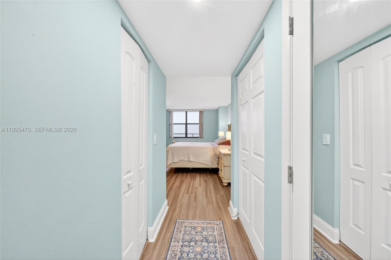 2301 S Ocean Dr, Unit 2302, Hollywood, FL 33019 Photo