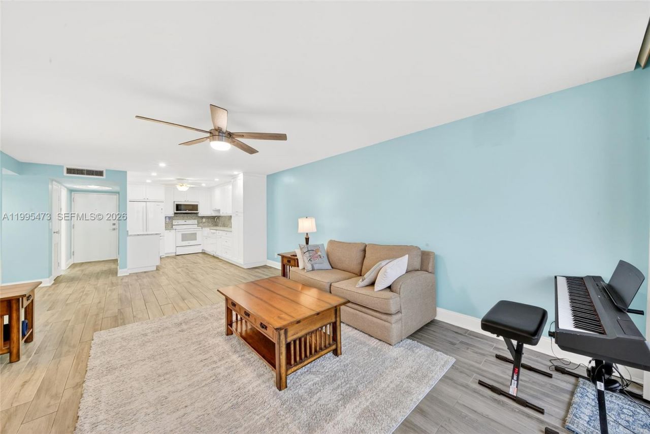 2301 S Ocean Dr, Unit 2302, Hollywood, FL 33019 Photo