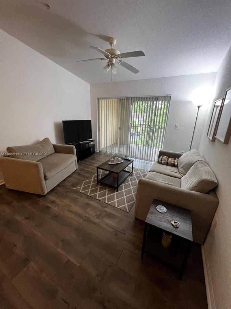 2548 Centergate Dr , Unit 301, Miramar, FL 33025 Photo
