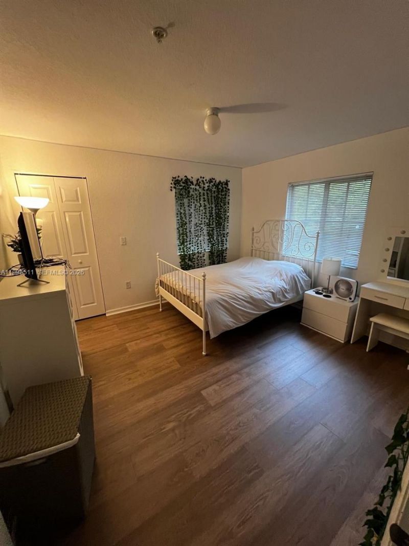 2548 Centergate Dr , Unit 301, Miramar, FL 33025 Photo