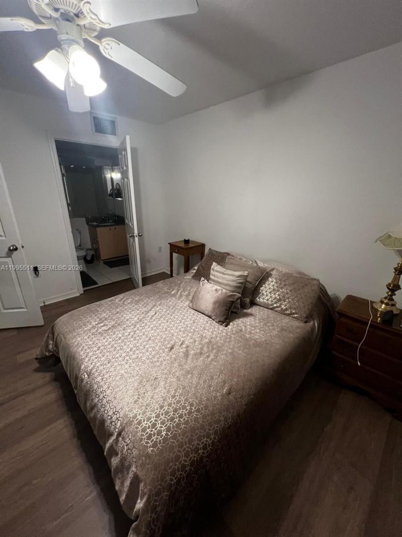 2548 Centergate Dr , Unit 301, Miramar, FL 33025 Photo