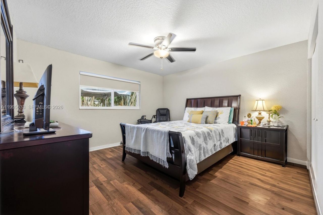 27521 SW 154th Ave , Homestead, FL 33032 Photo