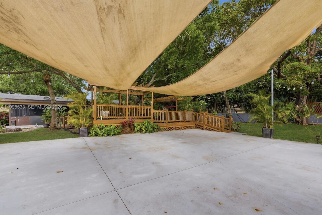 27521 SW 154th Ave , Homestead, FL 33032 Photo