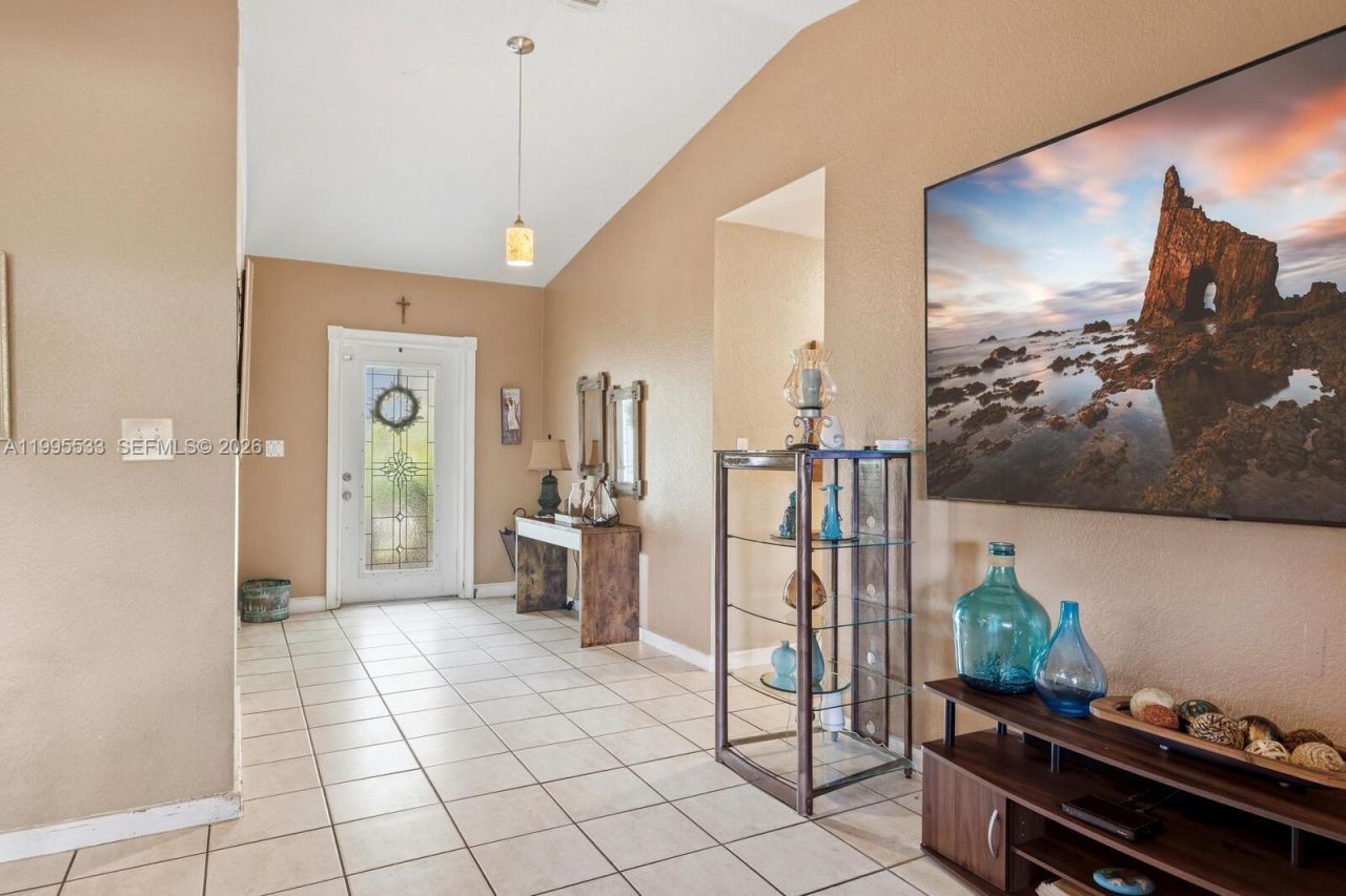 27521 SW 154th Ave , Homestead, FL 33032 Photo