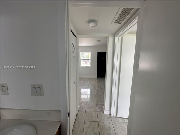 1130 NW 62nd St, Unit 13, Miami, FL 33150