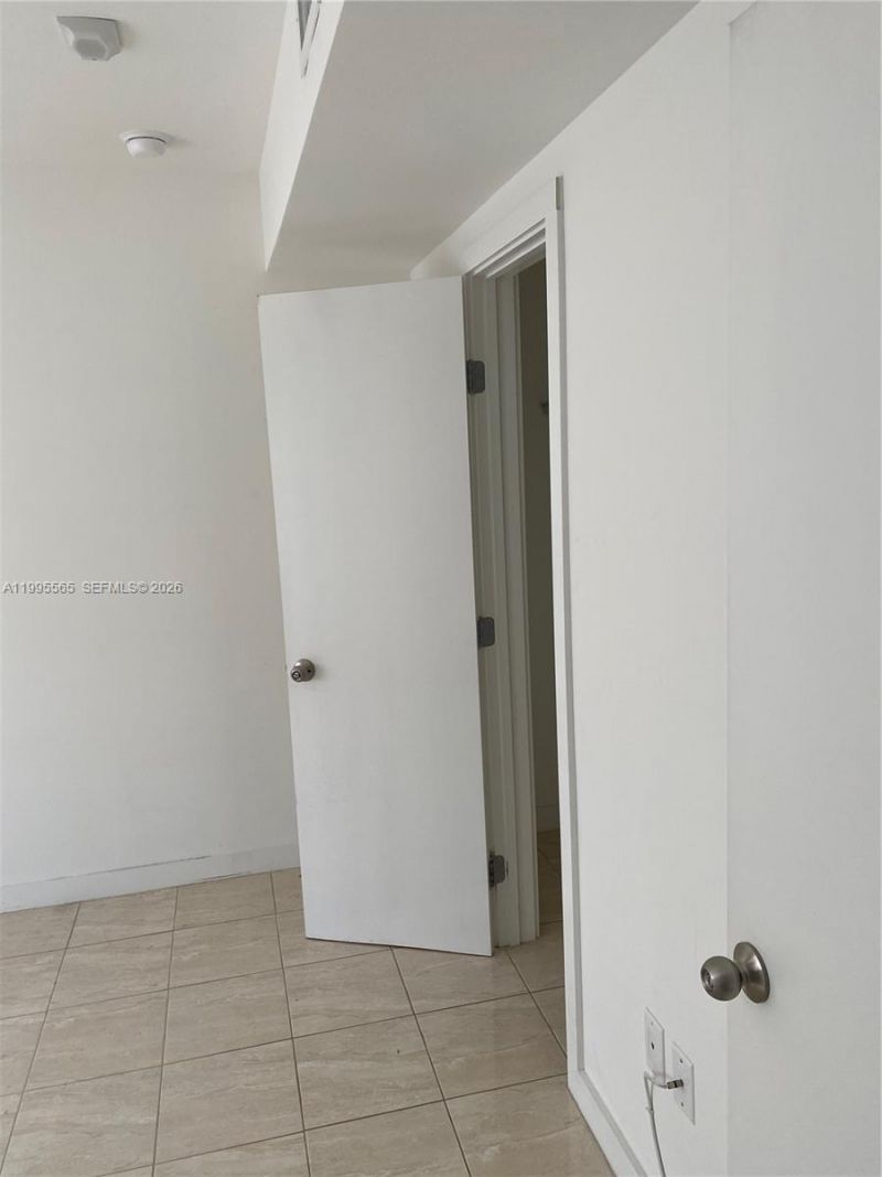 1130 NW 62nd St, Unit 15, Miami, FL 33150 Photo