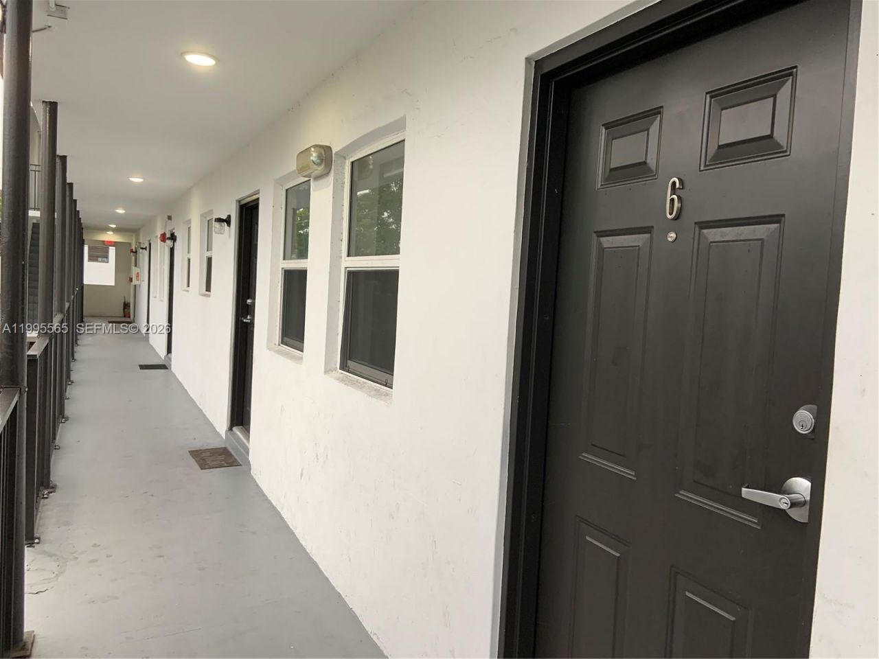 1130 NW 62nd St, Unit 15, Miami, FL 33150 Photo