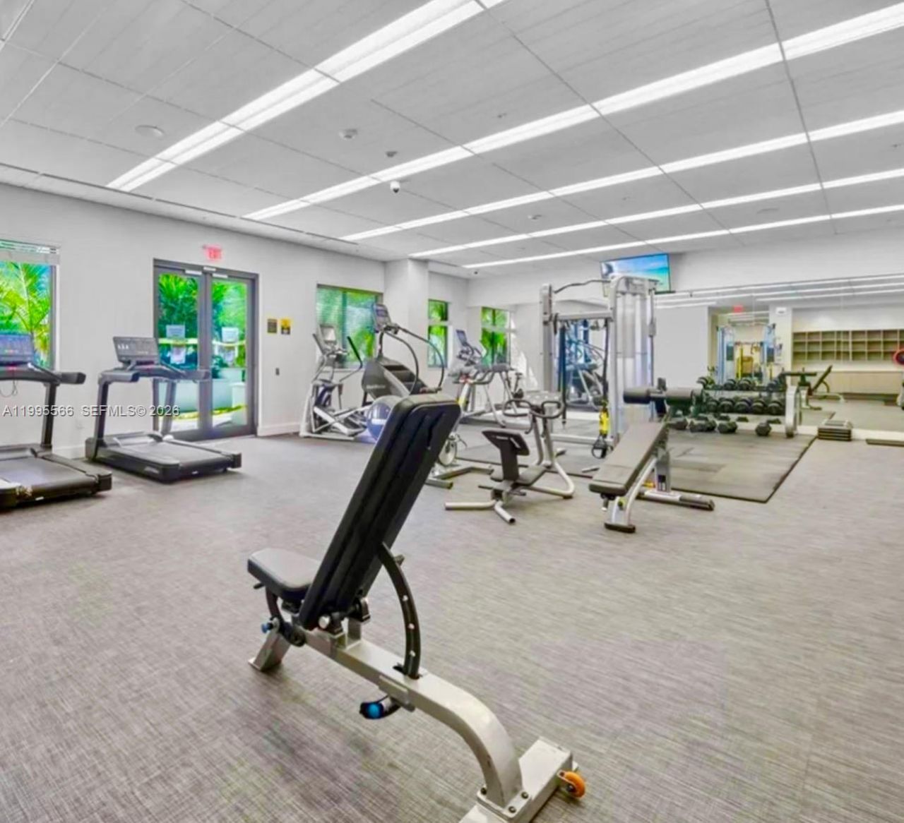 999 SW 1st Ave, Unit 1807, Miami, FL 33130 Photo