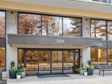 3800 POWELL LANE, Unit 905, FALLS CHURCH, VA 22041