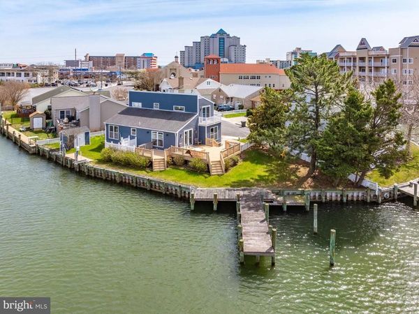 216 KINGFISH ROAD, OCEAN CITY, MD 21842