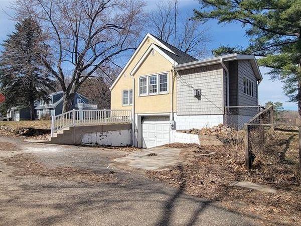 500 Riverside Boulevard, Amery, WI 54001