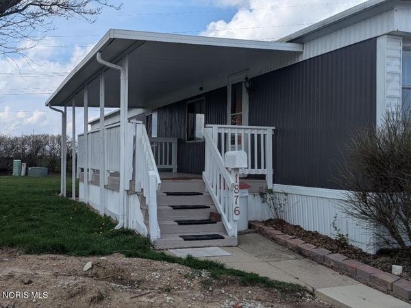 1876 Huntington Drive , Findlay, OH 45840