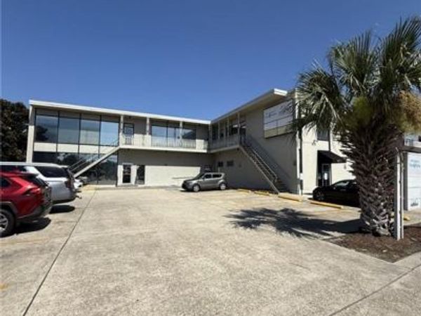 3225 DANNY PARKWAY Parkway, Metairie, LA 70002