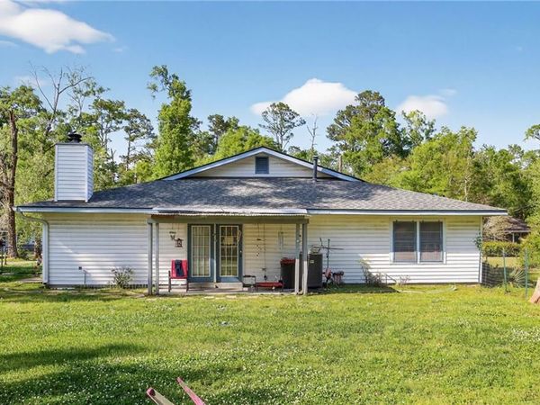 335 BRANCH Street, Ponchatoula, LA 70454