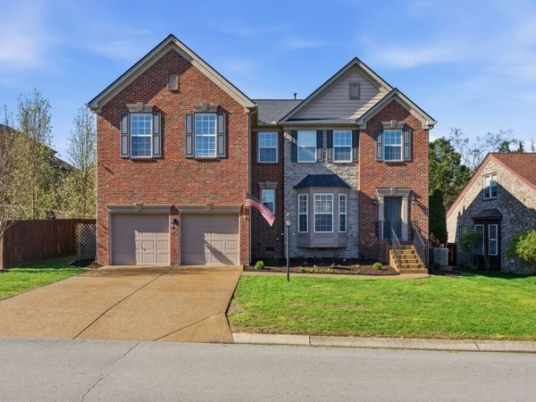 256 Cobblestone Lndg, Mount Juliet, TN 37122
