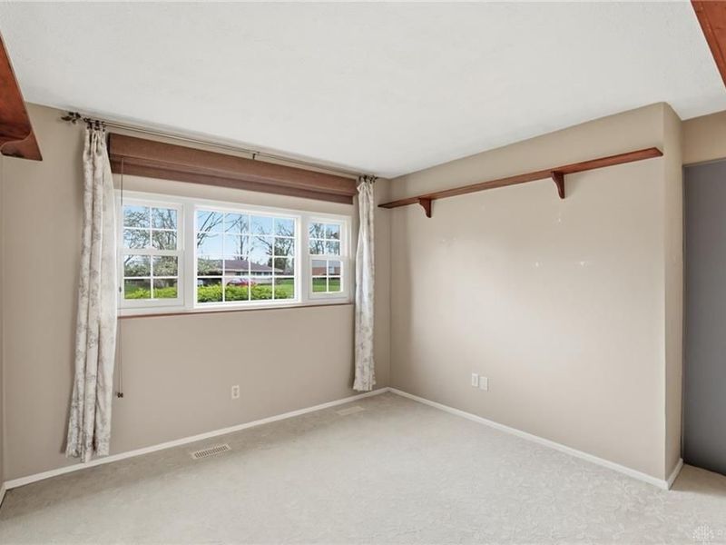 2303 Delvue Drive, Miami Township, OH 45459 Photo 15