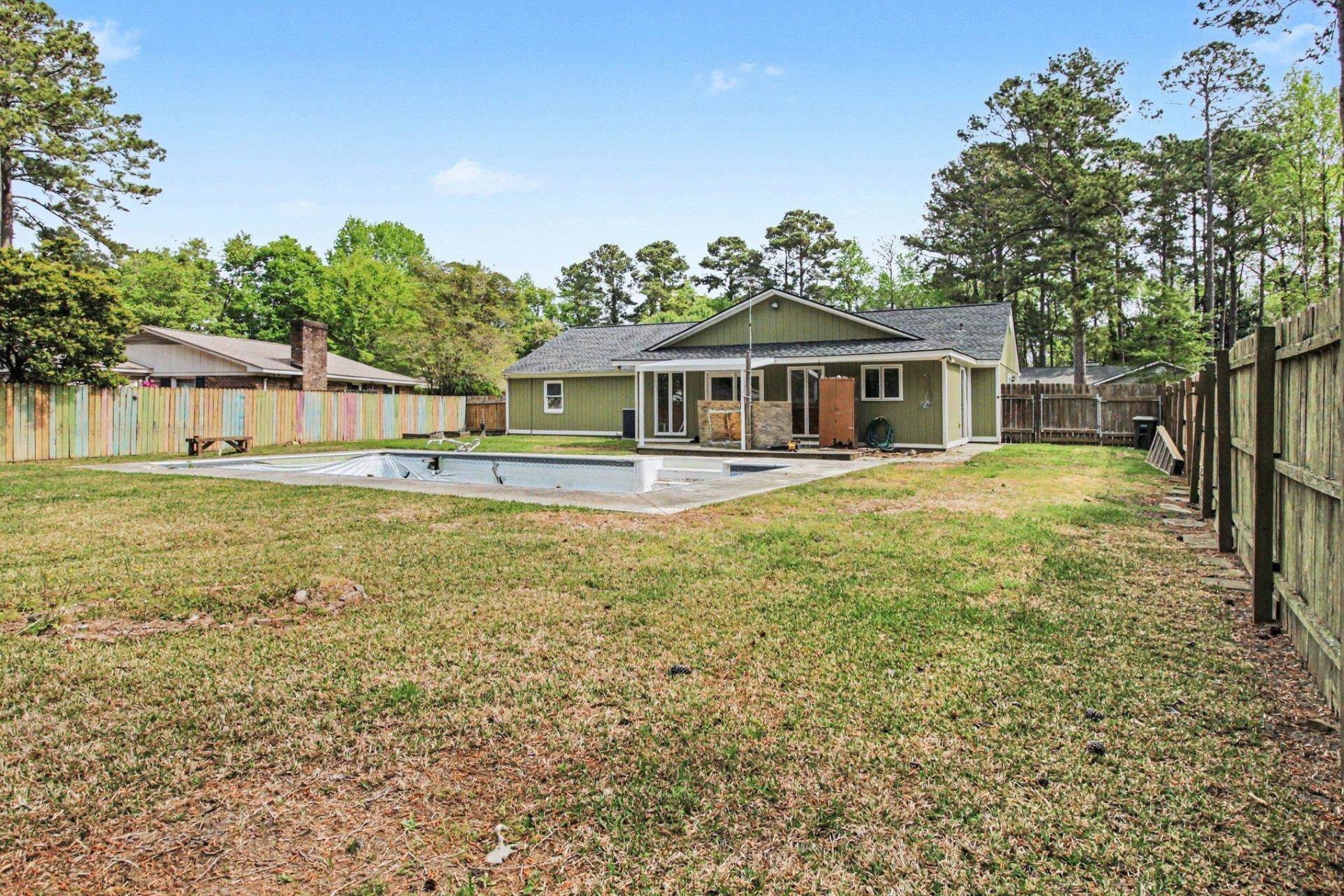 129 Brookgate Dr. Photo 28