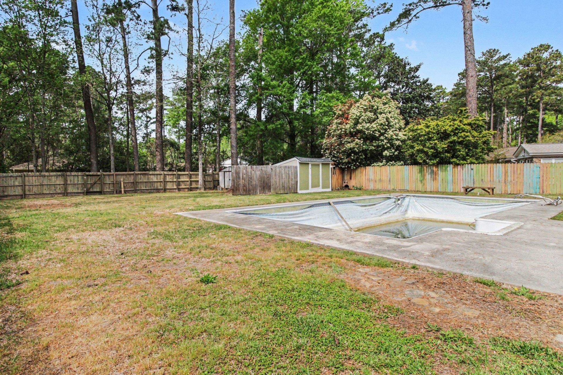 129 Brookgate Dr. Photo 33
