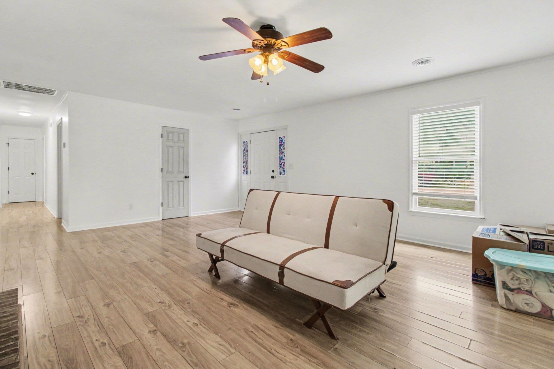 129 Brookgate Dr. Photo 6