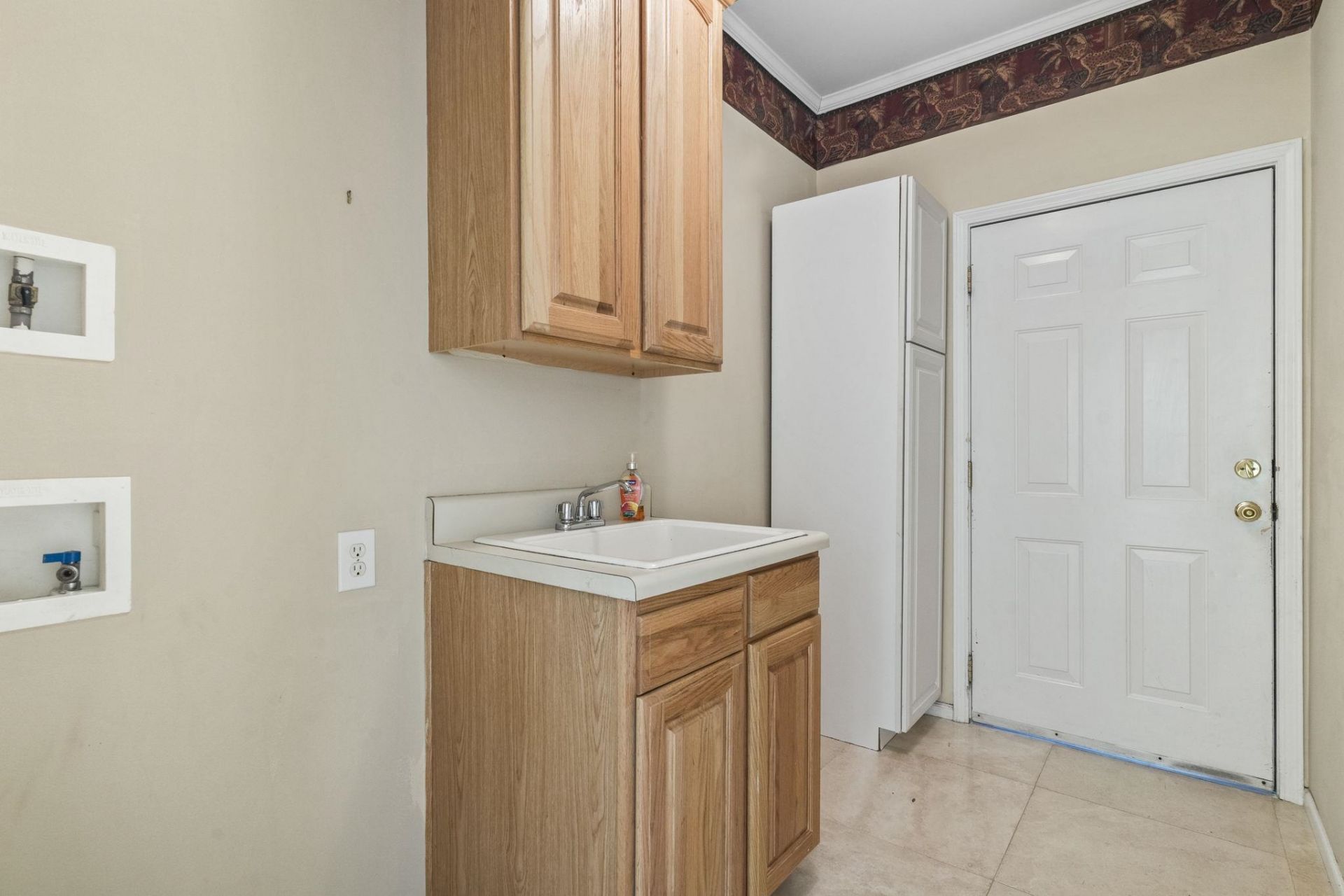 618 Wintercreeper Dr. Photo 21