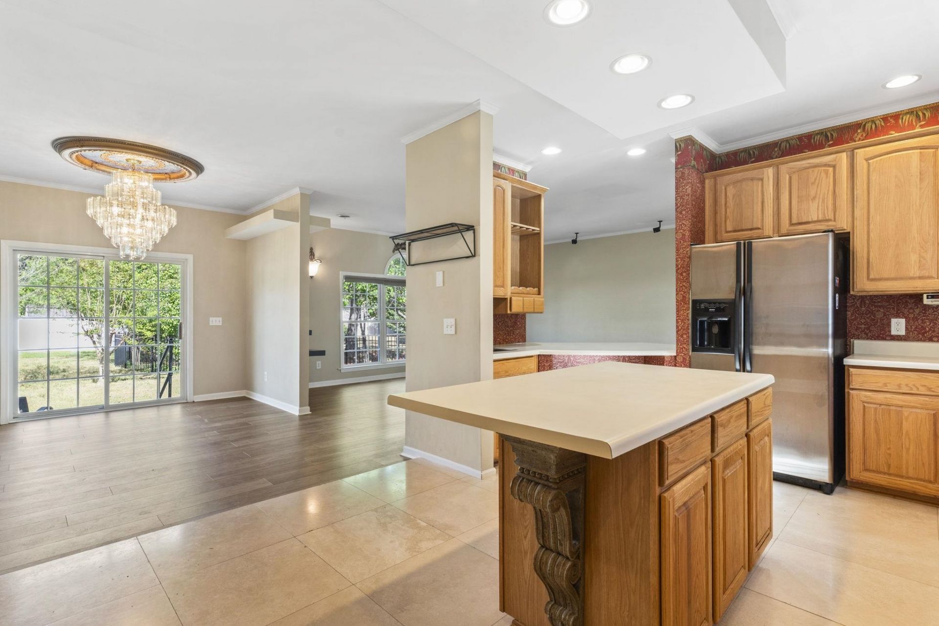 618 Wintercreeper Dr. Photo 22