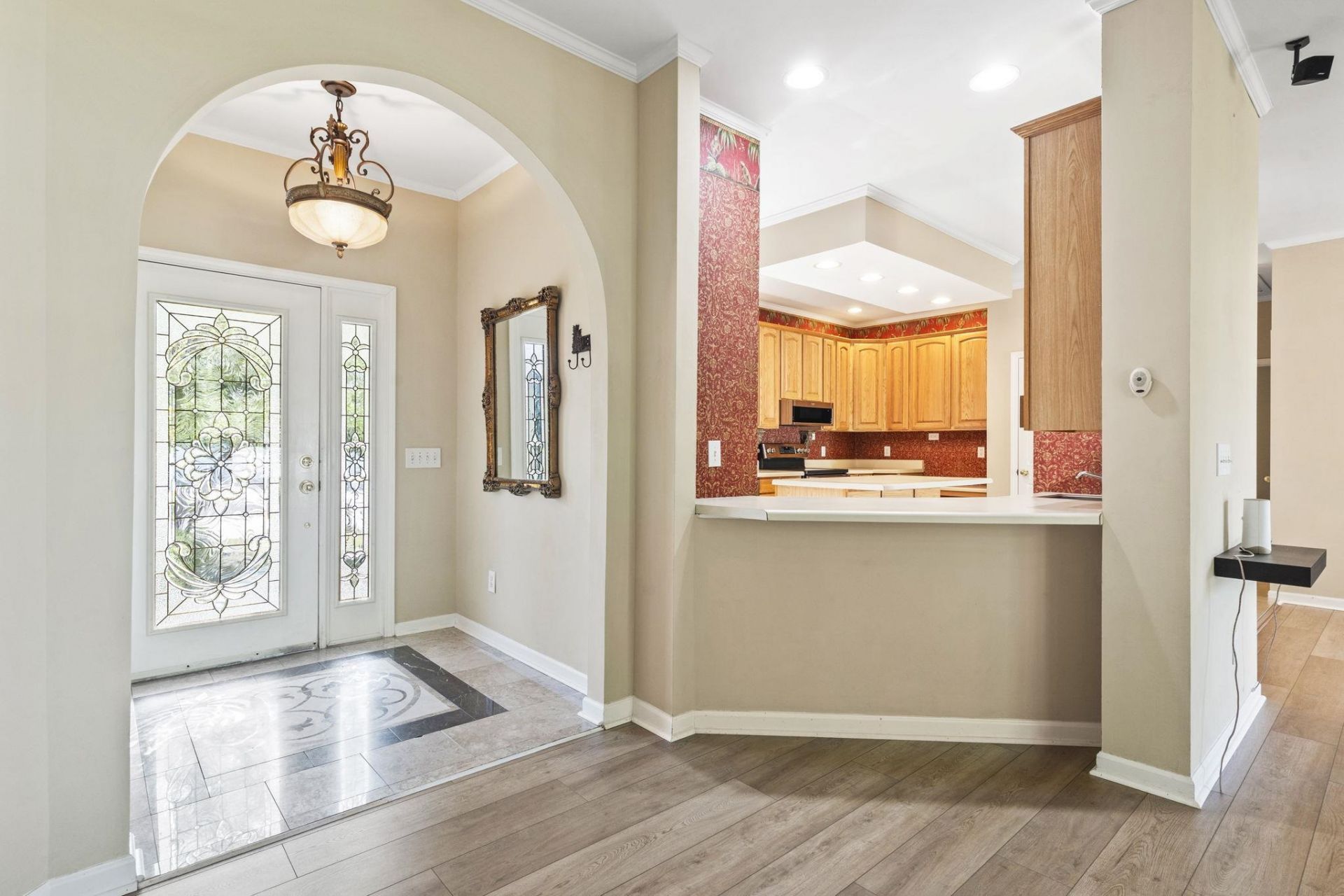 618 Wintercreeper Dr. Photo 7