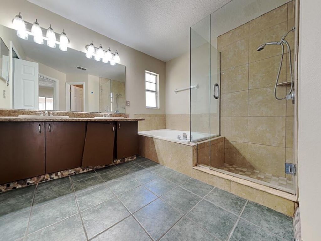 762 SE Polynesian Avenue, Port Saint Lucie, FL 34983 Photo