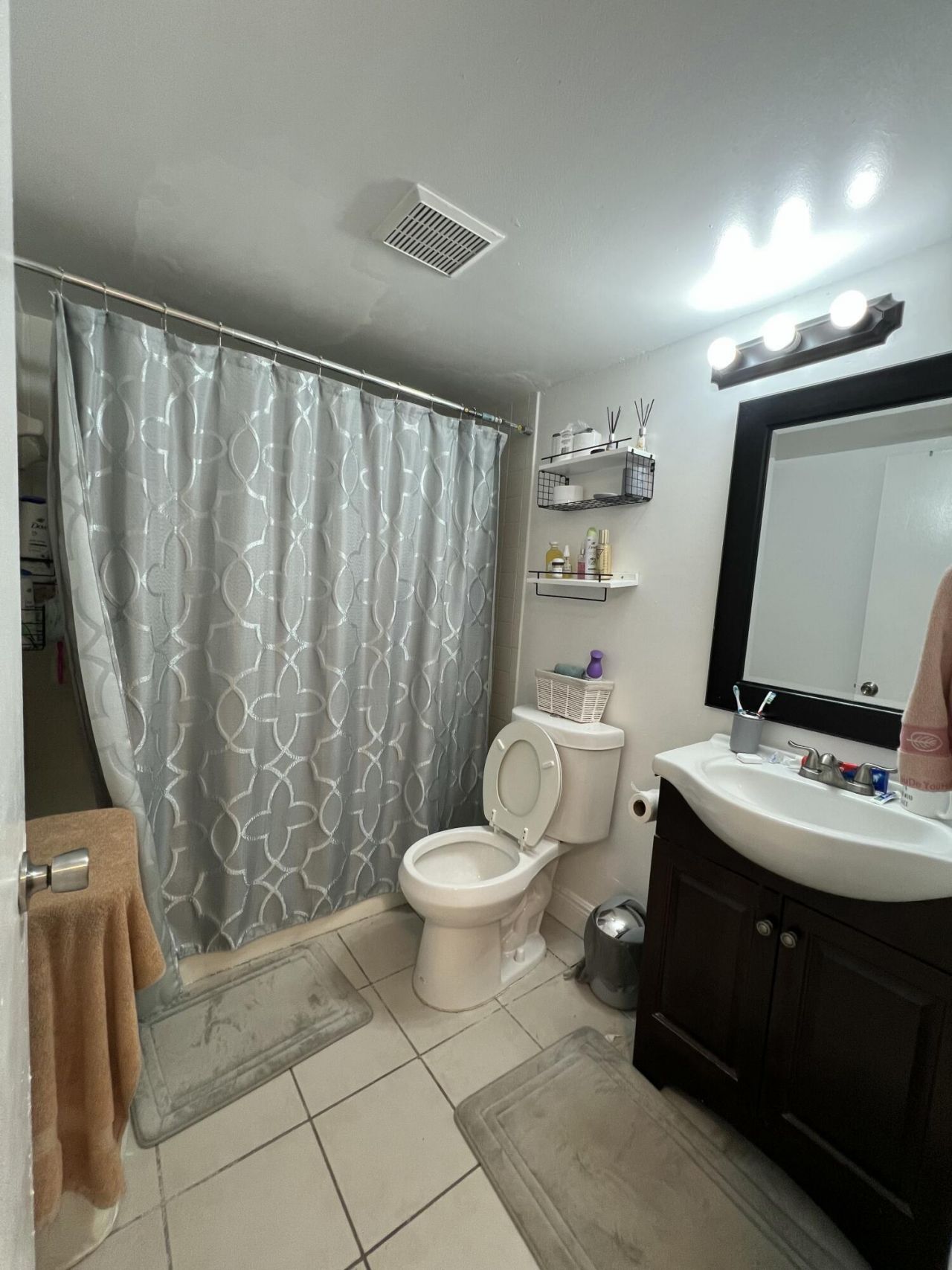 1007 Green Pine Boulevard, Unit D2, West Palm Beach, FL 33409 Photo