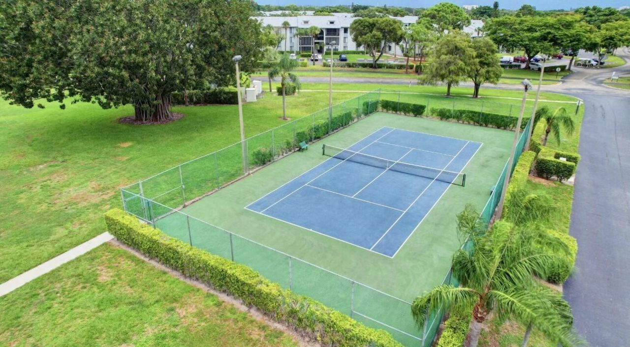 1007 Green Pine Boulevard, Unit D2, West Palm Beach, FL 33409 Photo